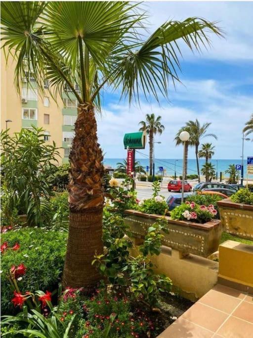 Beachfront Apartment Madrid 709 ตอร์ร็อกซ์ ภายนอก รูปภาพ