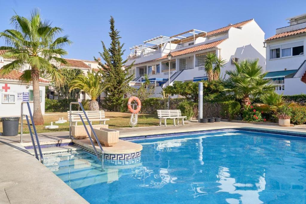 Beachfront Apartment Madrid 709 ตอร์ร็อกซ์ ภายนอก รูปภาพ